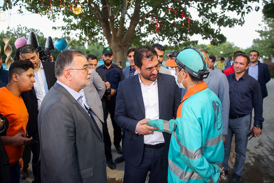 جشنواره گل و شیرینی در بوستان ارم