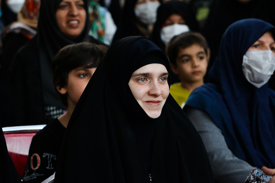 همایش « رهروان فاطمی » در بوستان ملت