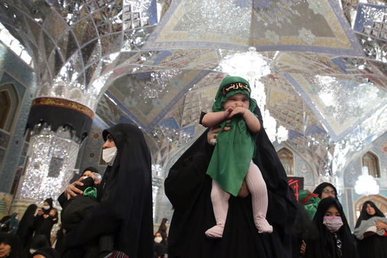 سوگواره شیرخوارگان حسینی