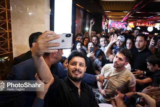 اکران مردمی فیلم «دوزیست»