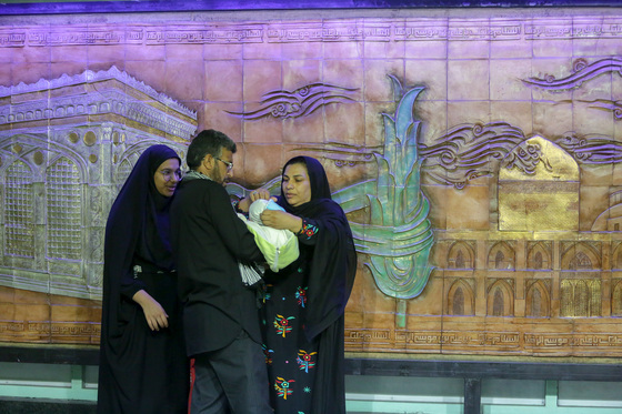 سرویس دهی قطارشهری مشهد در دهه پایانی صفر