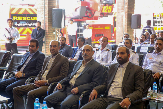 رژه ناوگان خودرویی آتش نشانی مشهد