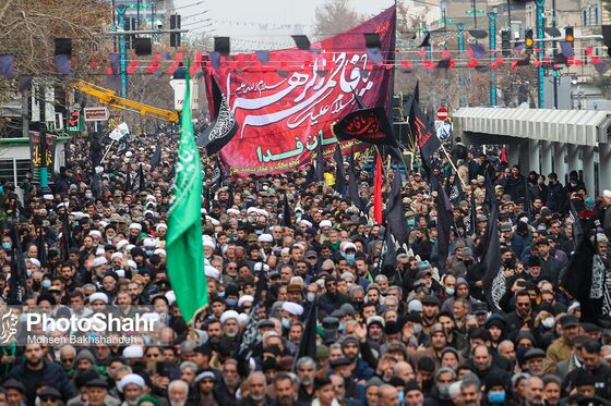 تشییع پیکر مطهر ۱۰ شهید گمنام در مشهد