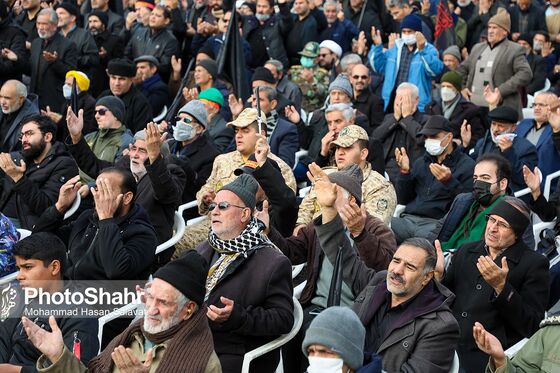 تشییع پیکر مطهر ۱۰ شهید گمنام در مشهد