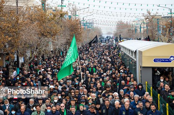 تشییع پیکر مطهر ۱۰ شهید گمنام در مشهد