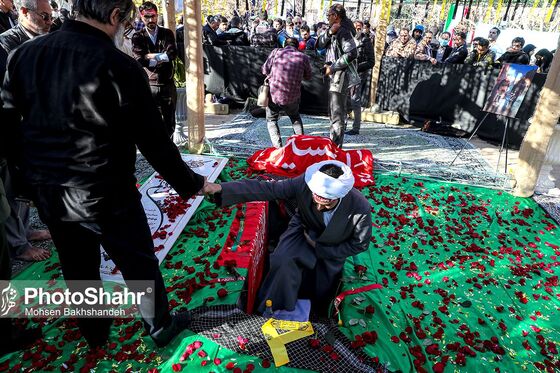 مراسم تشییع و تدفین شهید گمنام در دانشگاه فردوسی مشهد