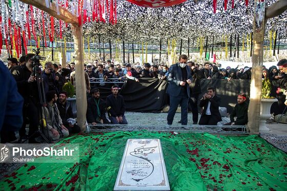 مراسم تشییع و تدفین شهید گمنام در دانشگاه فردوسی مشهد