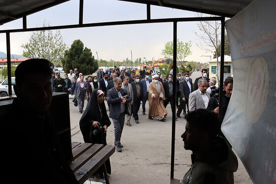 بازدید تولیت آستانه قدس و مسولان استانی از روند خدمت رسانی به زائران نوروزی
