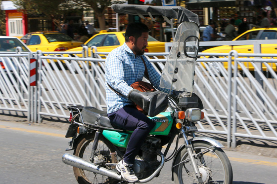 مشهد در گرمترین ساعات سال