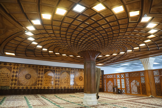 کتابخانه مرکزی آستان قدس رضوی