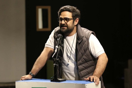 نمایش «دادگاه کتاب»در مشهد