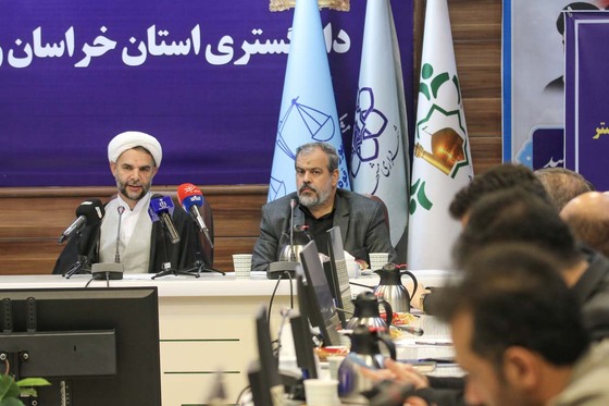 رونمایی از پوستر اولین همایش علمی- کاربردی حاشیه شهر مشهد