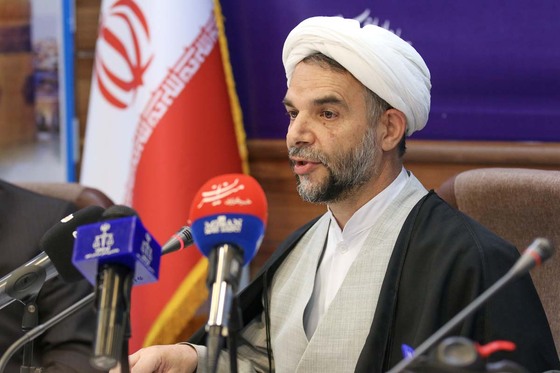 رونمایی از پوستر اولین همایش علمی- کاربردی حاشیه شهر مشهد