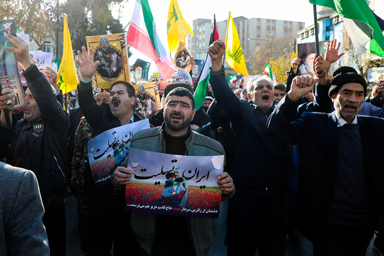  راهپیمایی مردم مشهد در محکومیت حمله تروریستی کرمان
