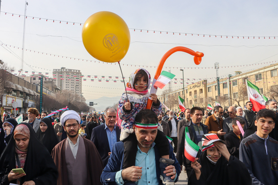 راهپیمایی 22 بهمن در مشهد - 2