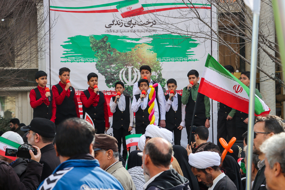 راهپیمایی 22 بهمن در مشهد - 2