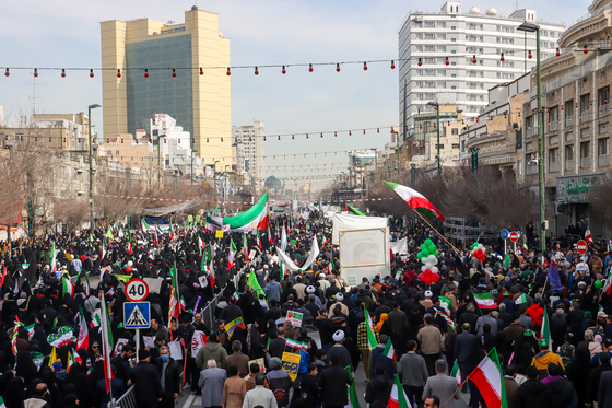 راهپیمایی 22 بهمن در مشهد - 2