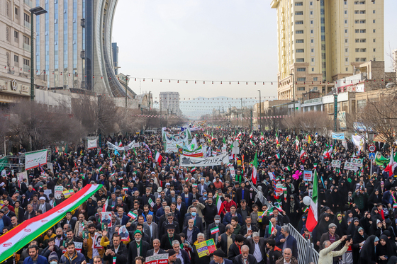 راهپیمایی 22 بهمن در مشهد - 2