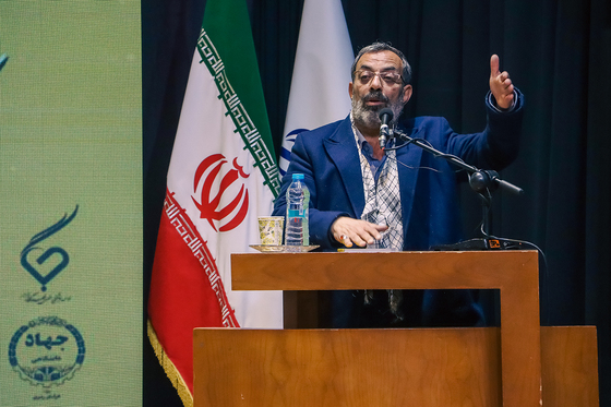  مراسم رونمایی کتاب «آسید محسن» شخصیت نگاری تئاتر مشهد 