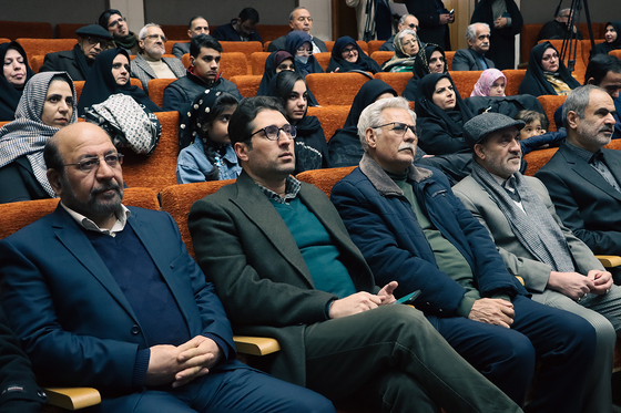  مراسم رونمایی کتاب «آسید محسن» شخصیت نگاری تئاتر مشهد 