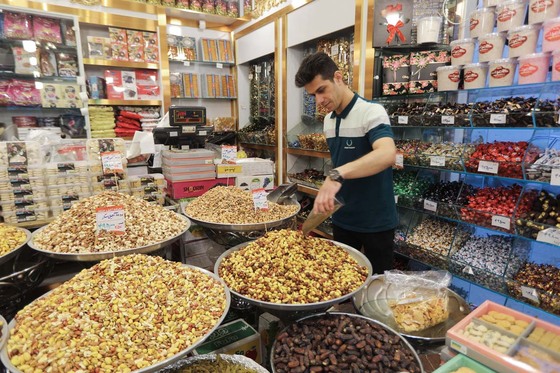 حال و هوای بازار مشهد در آستانه عید