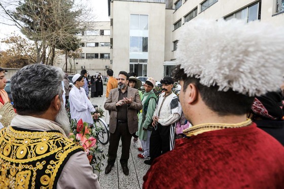 شادپیمایی گل در سطح محلات مشهد