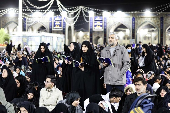 مراسم احیای دومین شب قدر در حرم مطهر امام رضا (ع)