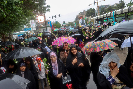 گلباران حرم رضوی