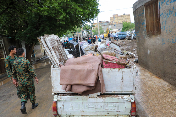 خیابان سپاه، سه روز پس از سیل