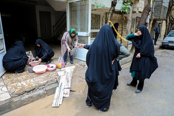 خیابان سپاه، سه روز پس از سیل