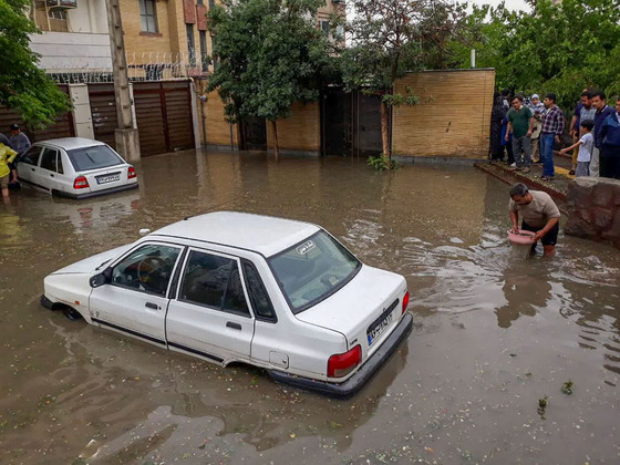 آب گرفتگی محله مشکینی و خیابان امام‌دوست قاسم‌آباد