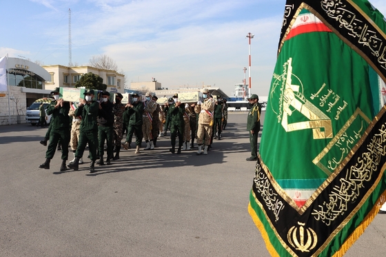 استقبال از پیکر مطهر ۱۶ شهید در مشهد