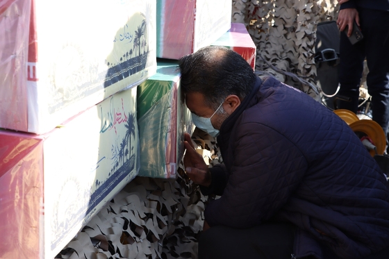 استقبال از پیکر مطهر ۱۶ شهید در مشهد