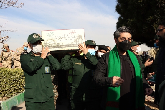 استقبال از پیکر مطهر ۱۶ شهید در مشهد