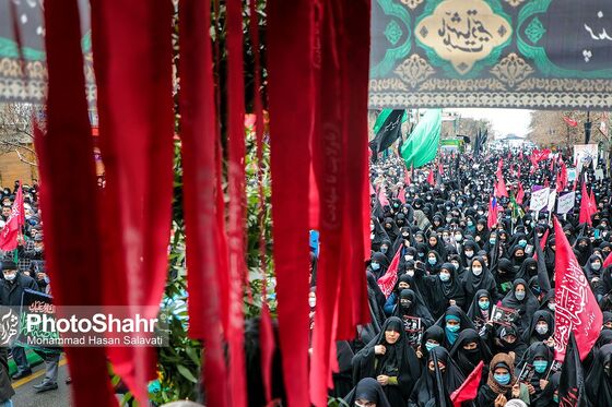اجتماع عزاداران فاطمی و تشییع پیکر 9 شهید دفاع مقدس و مدافع حرم