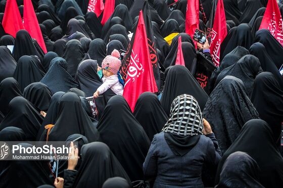 اجتماع عزاداران فاطمی و تشییع پیکر 9 شهید دفاع مقدس و مدافع حرم
