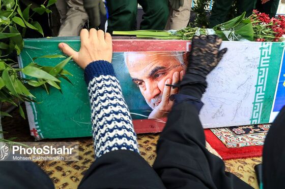 اجتماع عزاداران فاطمی و تشییع پیکر 9 شهید دفاع مقدس و مدافع حرم