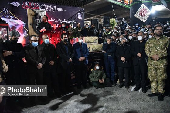مراسم تدفین پیکر مطهر سه شهید گمنام در میدان شهدا مشهد