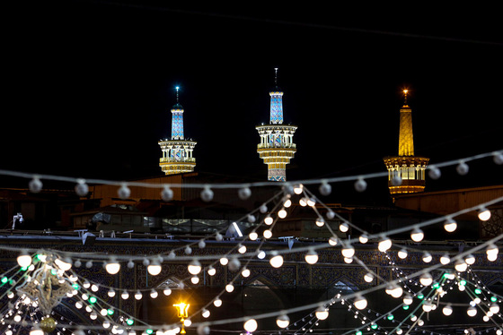 چراغانی حرم مطهر امام رضا (ع) به مناسبت مبعث پیامبر (ص)