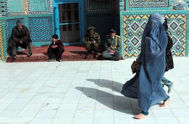 زیارت سخی در شهر مزارشریف